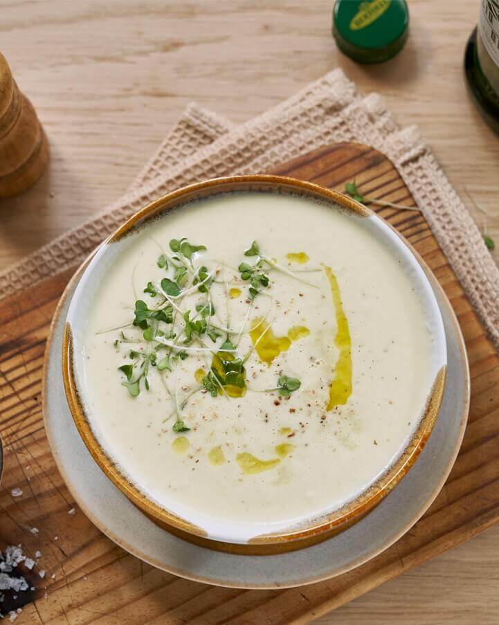 Cream of White Asparagus with Olive Oil